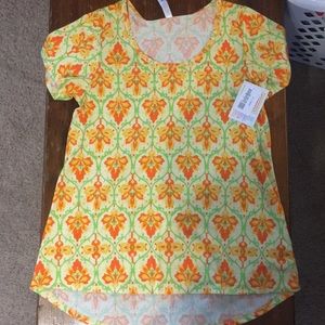 LulaRoe Classic Tee. Brand New with Tags.